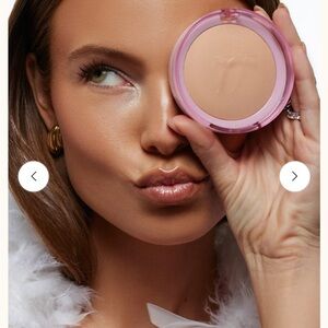 NEW tys Beauty Angel Face Dream Sheer Medium Compact Setting Powder, MSRP $30